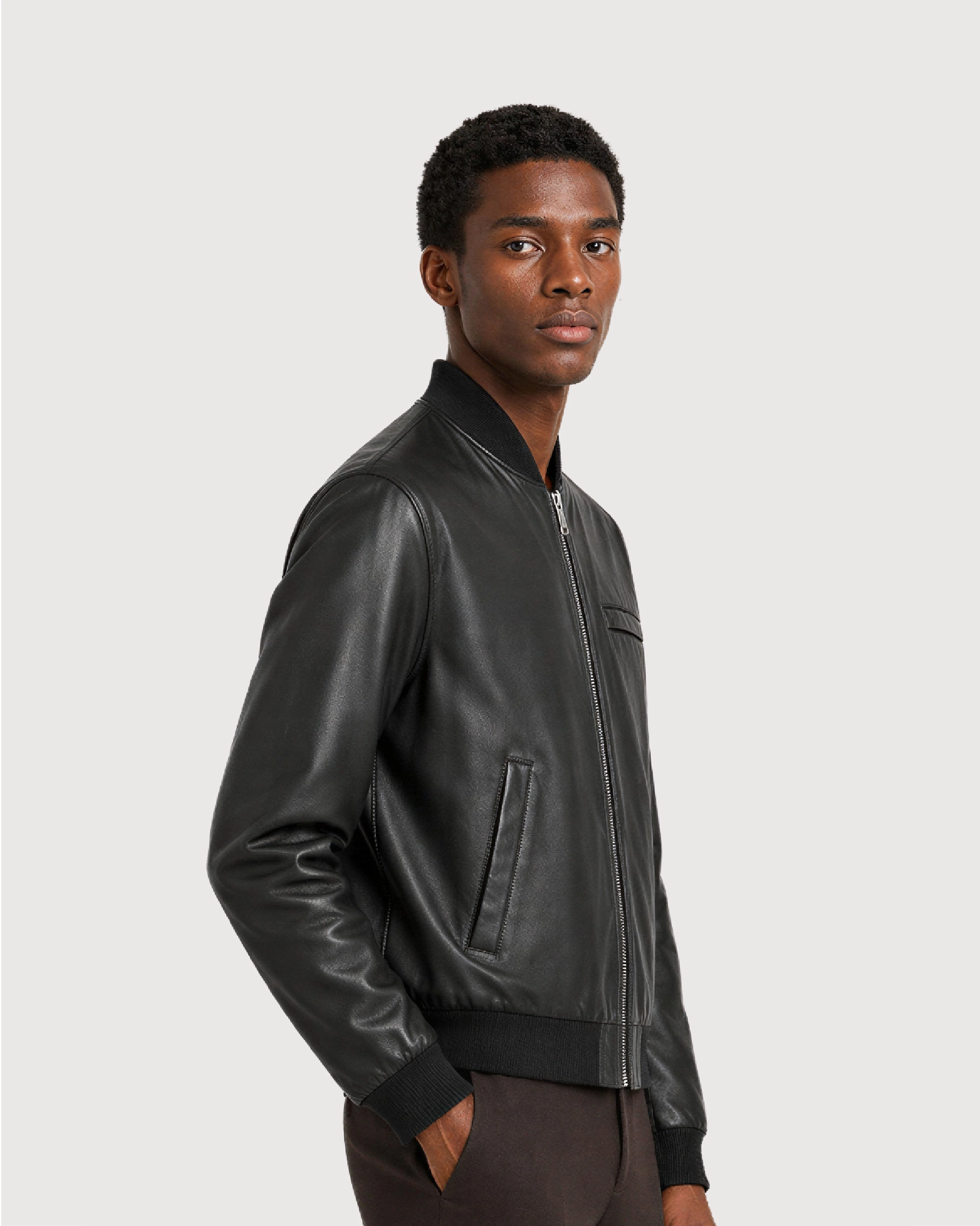 VAREN Black Bomber Leather Jacket - Pose